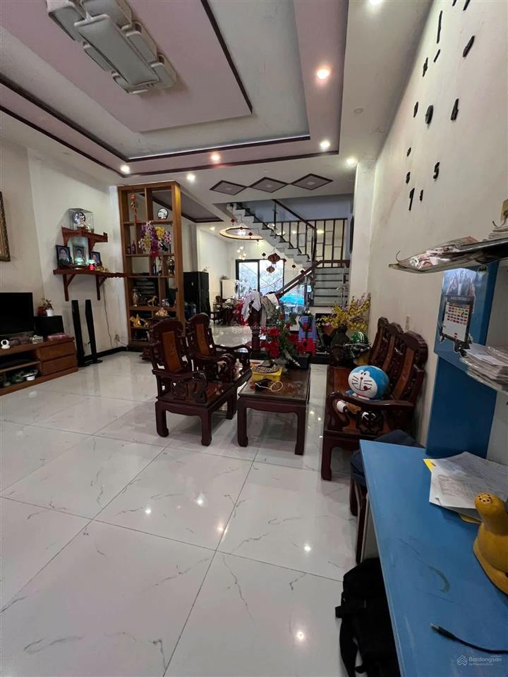 Mặt tiền tô ngọc vân, q12  chỉ 8,99 tỷ  5,5m x 26m  145m2 (cn 135m)