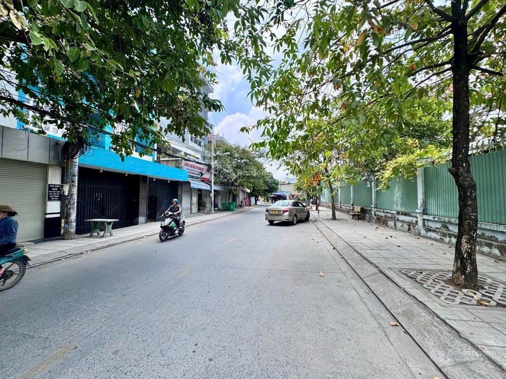 Mặt tiền thạnh xuân 24  75m(4 x 19)  3 tầng chỉ 5,75 tỷ  gần hà huy giáp