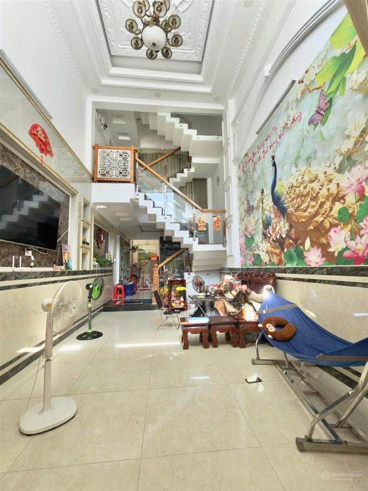 Nhà 4 tầng đúc  tân chánh hiệp 25, sát tô ký q12  chỉ 6.4 tỷ