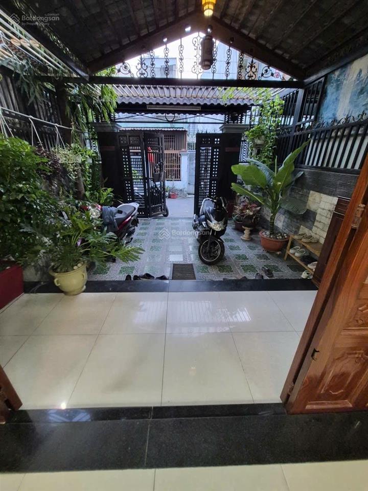 Bán nhà 2 tầng  121m2 (5 x 24)  giá 6,2 tỷ  ngay metro tân thới hiệp, giáp gò vấp  xe hơi thông