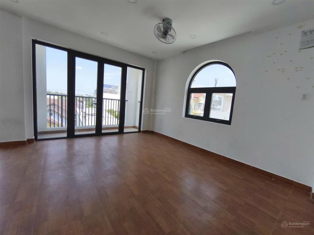 Tòa nhà căn góc  2 mặt tiền thạnh xuân 38  5 tầng thang máy  chỉ 8,99 tỷ
