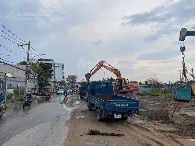 Đất thạnh xuân 25, quận 12  80m2  giá 3.69 tỷ
hẻm xe hơi 4m x 19m (80m2)