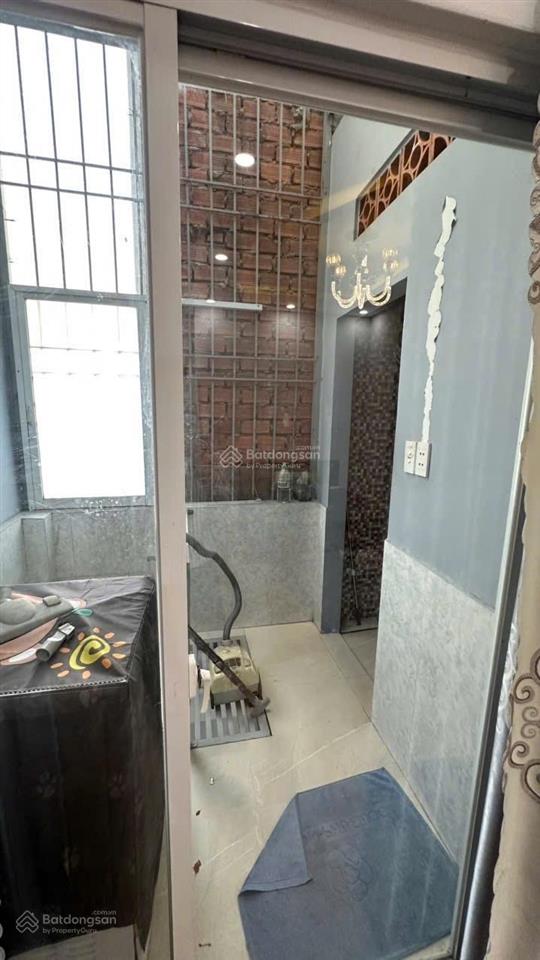 Nhà 2 tầng  63m2(4x15)  nguyễn văn quá, gần trường chinh  giá 5.3 tỷ  đông hưng thuận, q12