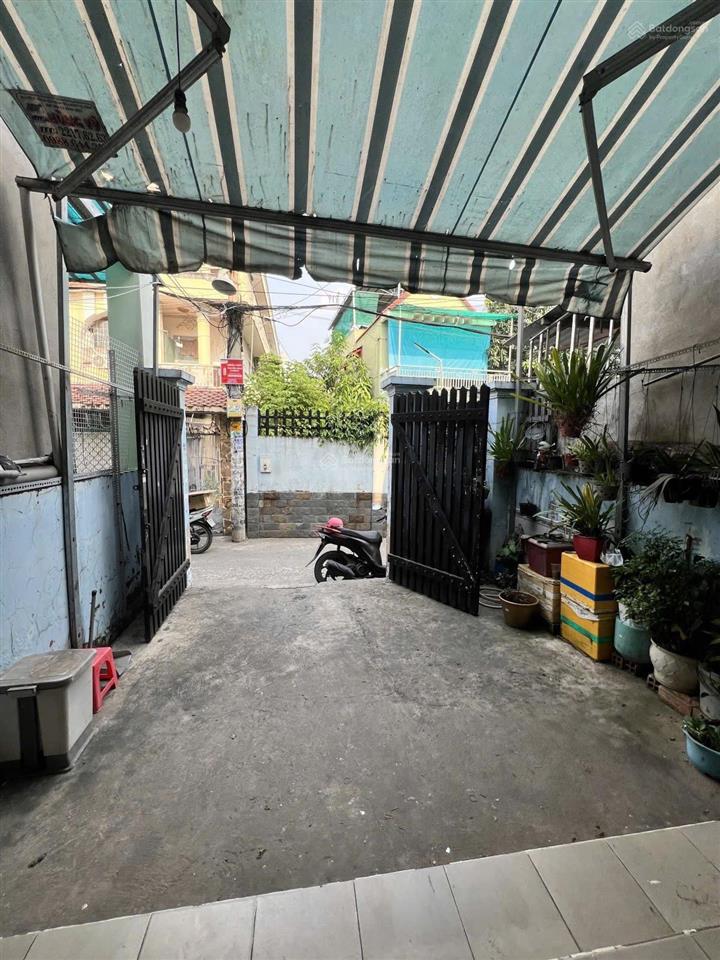 Bán nhà 2 tầng  80m2(4 x 20) chỉ 5.99 tỷ  đông hưng thuận, q12  ngay cầu tham lương