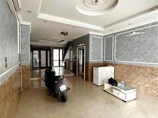 Mặt phố 5 tầng thang máy. mời thuê nhà mp la casta văn phú 75m2 nhà 5t  giá chỉ hơn 20 triệu/th