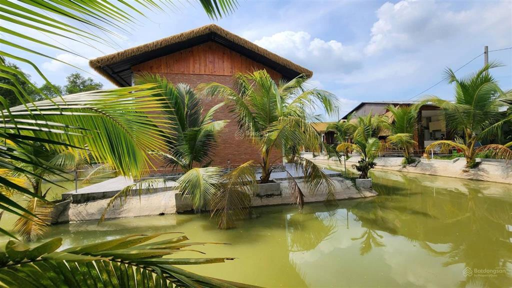 Cần cho homestay đã đầu tư hoàn chỉnh 98% 9 phòng 10 nhà wc