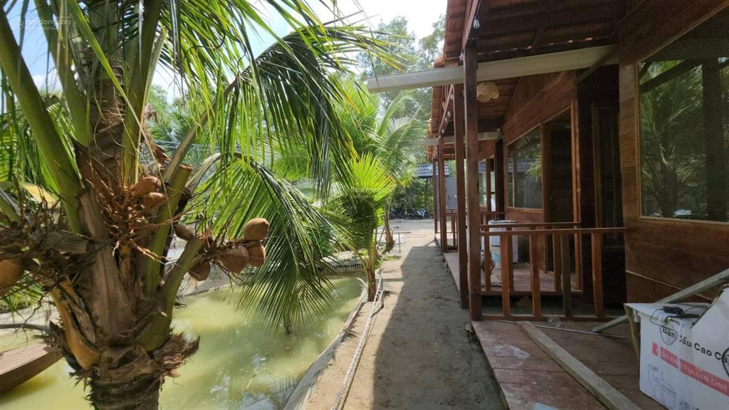 Cần cho homestay đã đầu tư hoàn chỉnh 98% 9 phòng 10 nhà wc