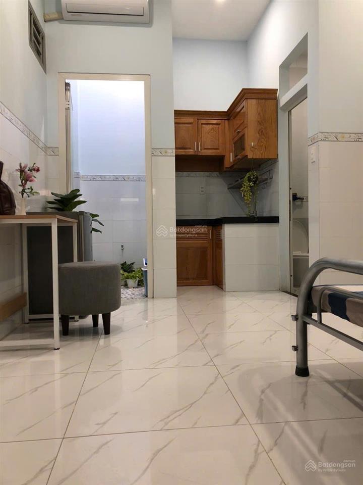 Cần cho thuê căn hộ dịch vụ full nội thất cực kỳ mới cực kỳ đẹp ở đường hoàng hoa thám