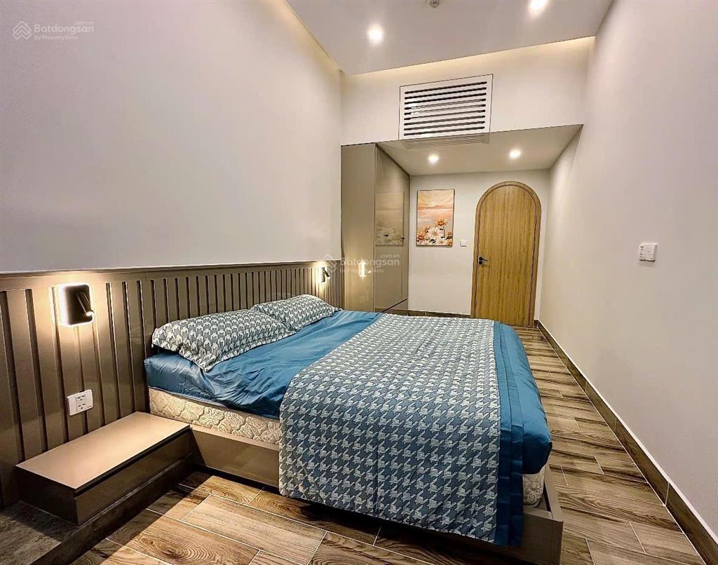 Penthouse river panorama 210m2  view sông siêu đẹp  full nội thất cao cấp.  0911 090 *** em huân