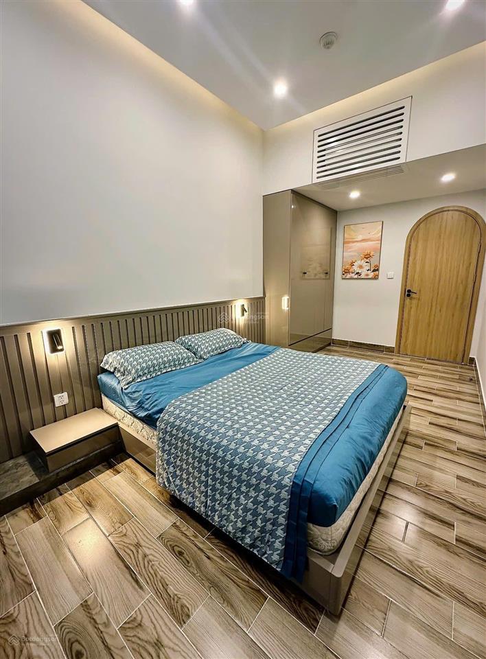 Penthouse river panorama 210m2  view sông siêu đẹp  full nội thất cao cấp.  0911 090 *** em huân