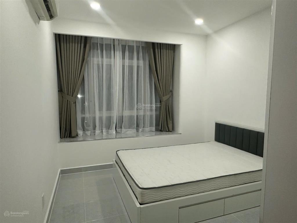 Chính chủ cần bán ch new saigon 3pn3wc (2pn master) 126m² view đông nam,  0911 090 *** em huân