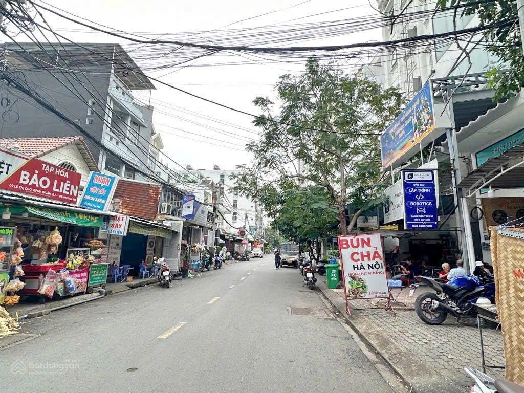 Hàng hiếm mt lê thị chợ, q7  giá 15,7 tỷ.