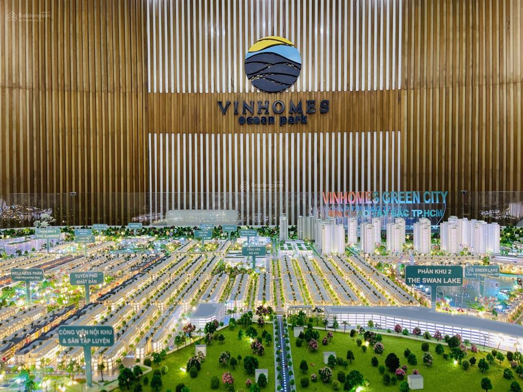 Cần bán siêu phẩm liền kề 90m2, mặt tiền rộng 7,5m xây 4t tại kđt vinhomes  vốn chỉ cần 607 triệu