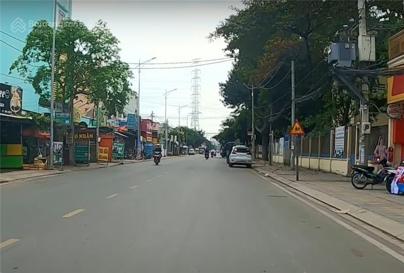 Chuyển nhượng dự án cao q12 dt 5500m2, hầm 12t  27.000m2 sàn, giá giảm sâu 260 tỷ về 199 tỷ