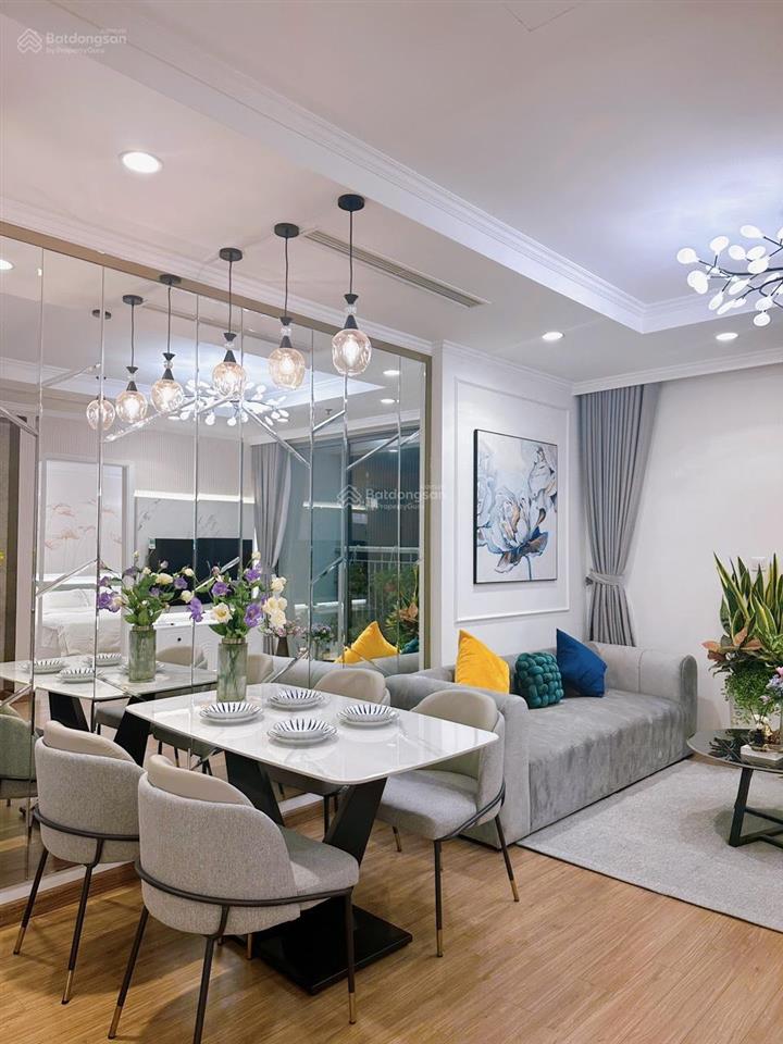 Bán gấp căn hộ phân khu parkhill times city, giá 9,4 tỷ 80m2, 2pn, 2wc