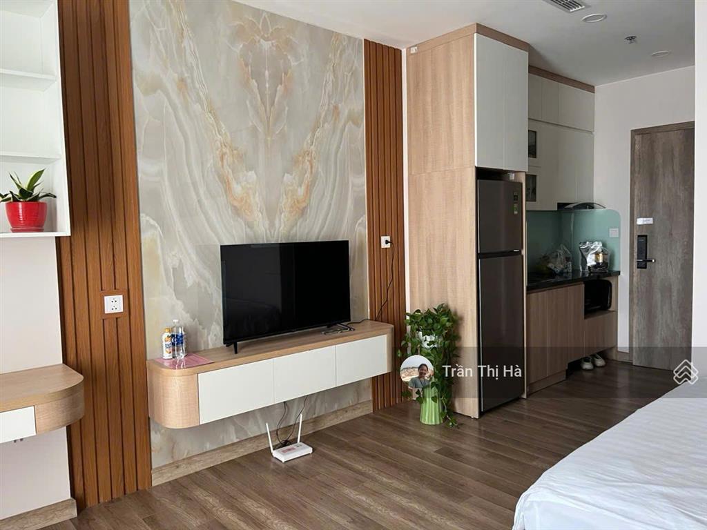 Bán gấp studio haven park h23902 tầng 39, view biệt thự đảo, ban công đông nam, nội thất đẹp