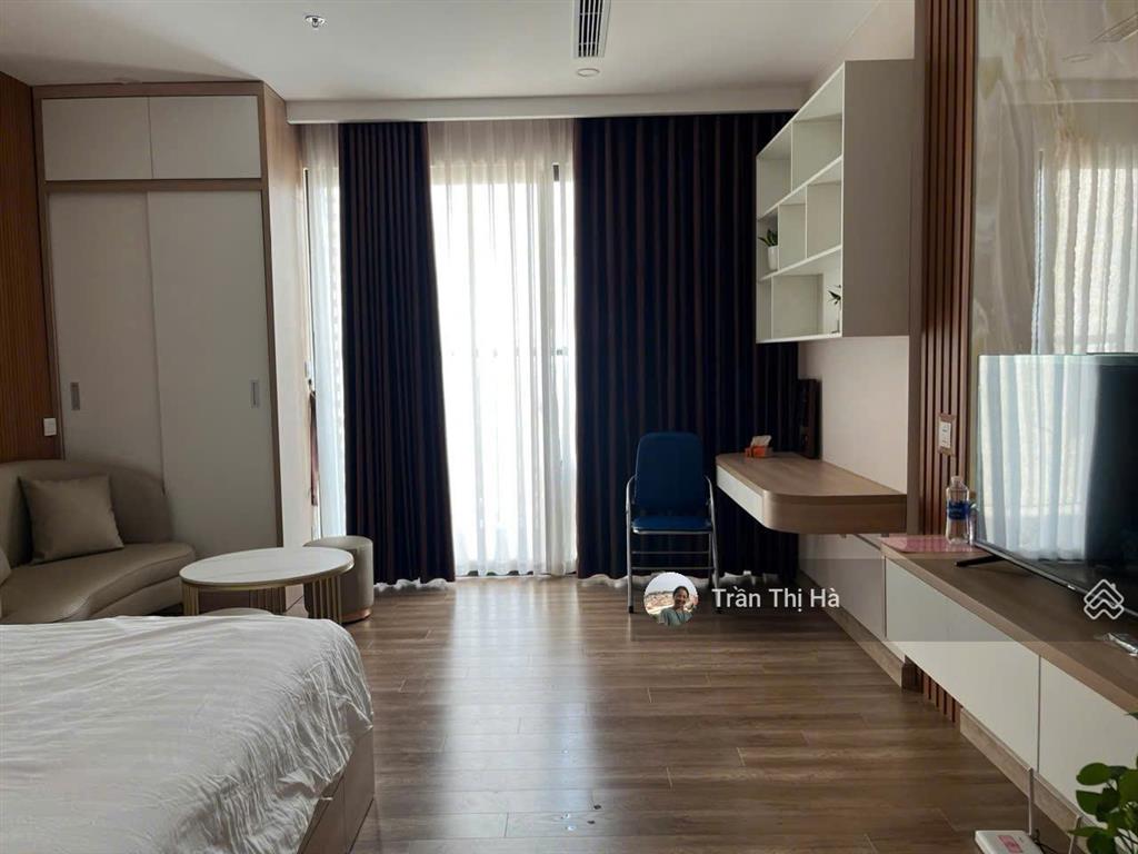Bán gấp studio haven park h23902 tầng 39, view biệt thự đảo, ban công đông nam, nội thất đẹp