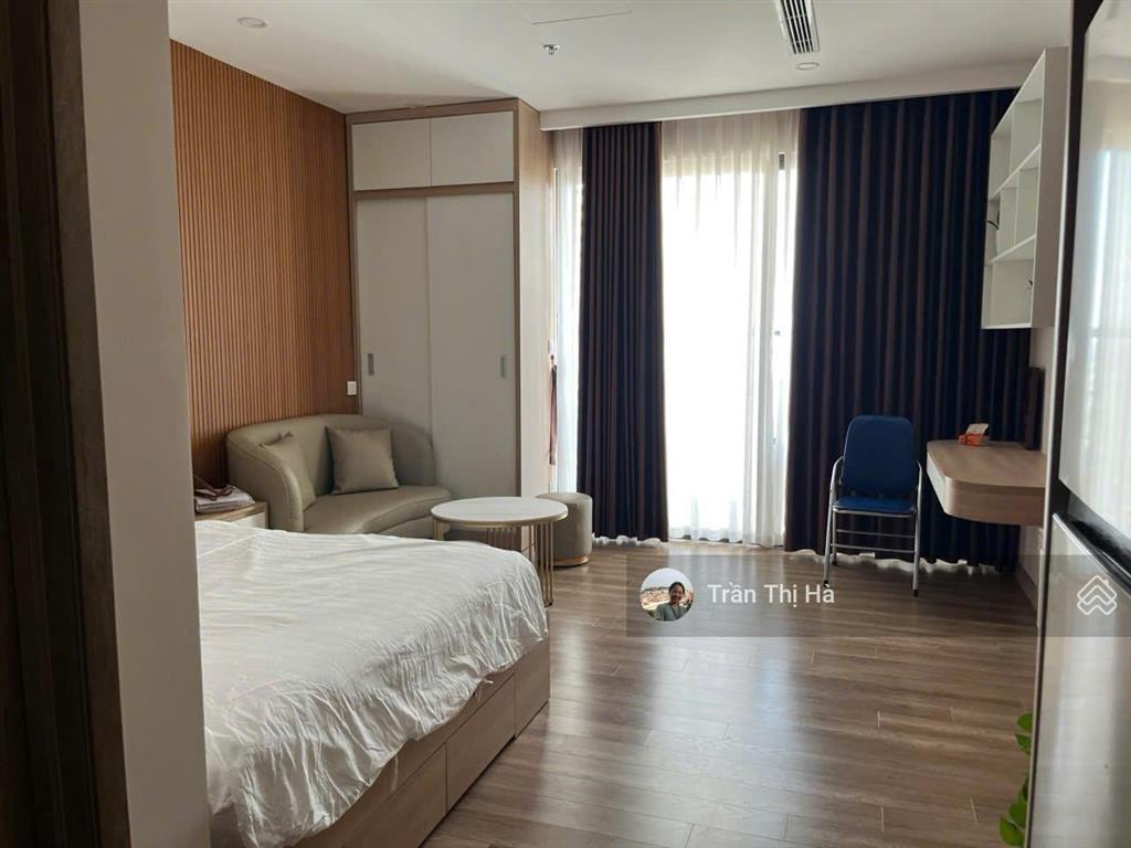 Bán gấp studio haven park h23902 tầng 39, view biệt thự đảo, ban công đông nam, nội thất đẹp