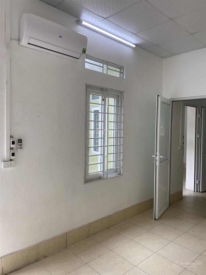 Cho thuê nhà vườn chính chủ số 41, đường 9, an dương, tây hồ, 3 phòng ngủ chỉ 9,5 triệu/tháng