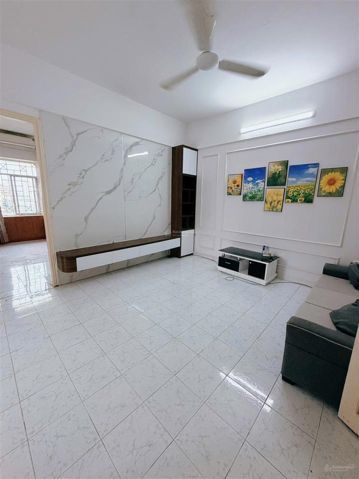 Cho thuê cc 2pn, 1vs, 62m², 8 triệu, tại tòa b9, khu đô thị mới đại kim  định công
