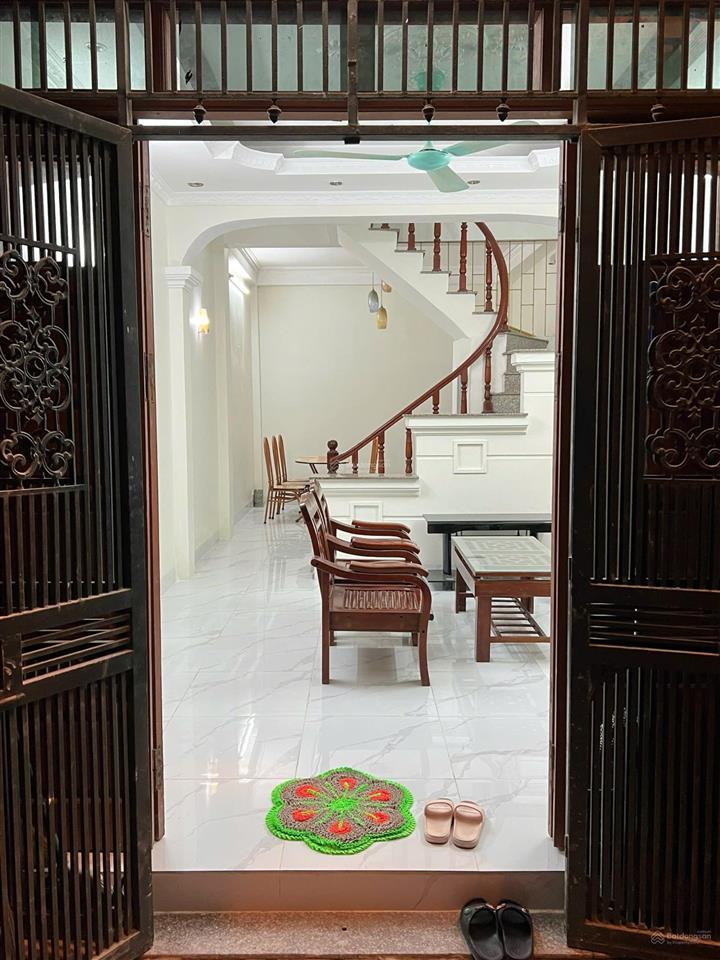 Cho thuê nhà riêng 4pn, 3wc, 40m2 giá ưu đãi chỉ với 12 triệu tại tân mai, hoàng mai, hà nội