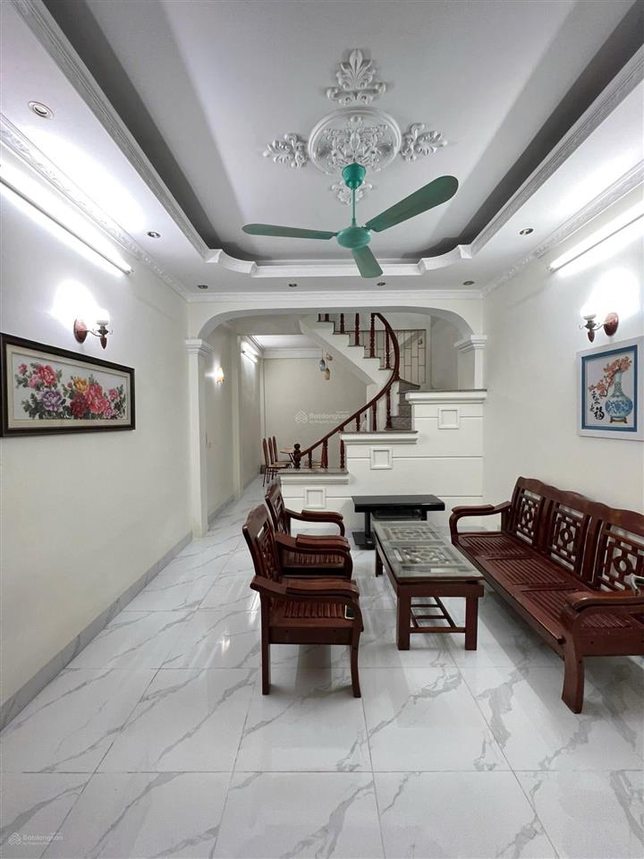 Cho thuê nhà riêng 4pn, 3wc, 40m2 giá ưu đãi chỉ với 12 triệu tại tân mai, hoàng mai, hà nội