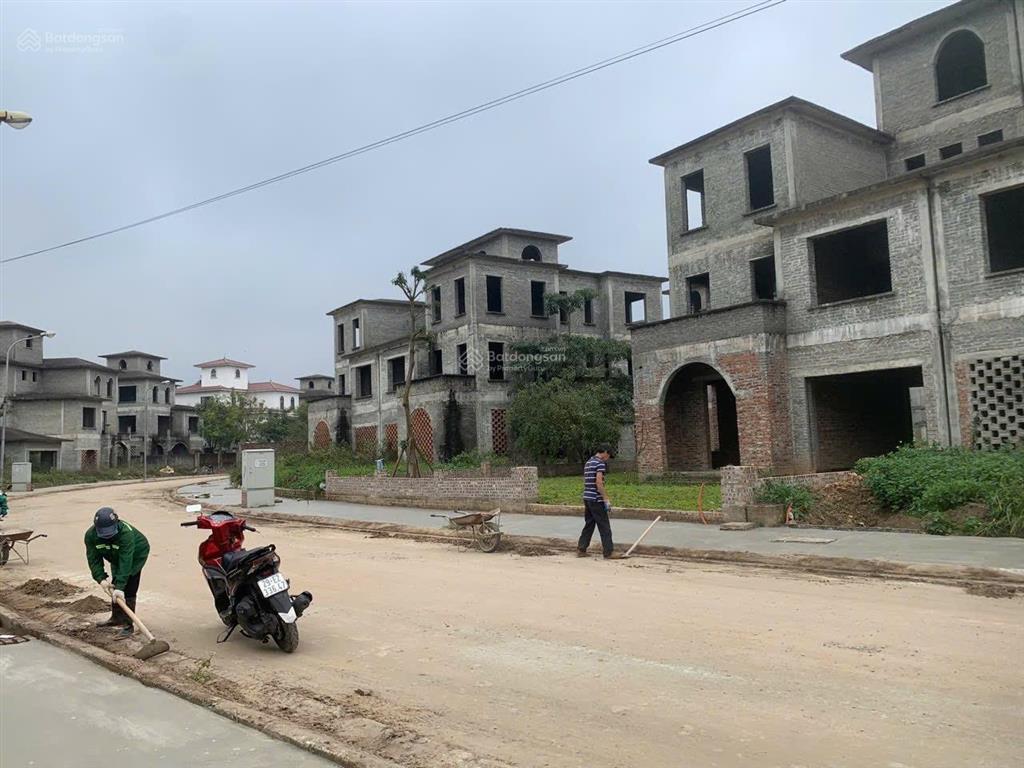 Bán biệt thự nam an khánh đã có sổ đỏ giá hời thị trường