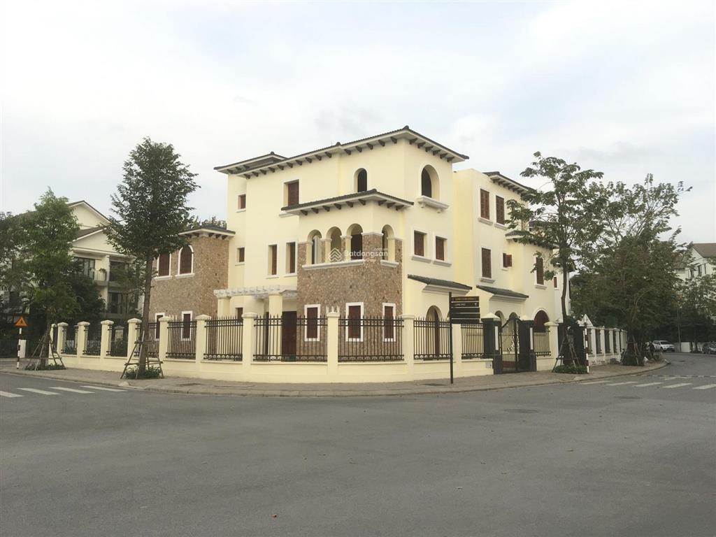 Chính chủ cần bán căn biệt thự đất quảng góc 3 mặt đường trong kđt vinhomes thăng long nam an khánh