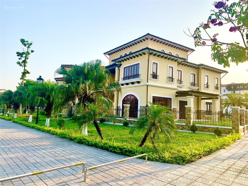 Cần bán gấp biệt thự mặt hồ lớn vista lago giá ngộp bank