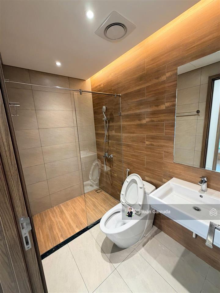 Chỉ 8.9tỷ  căn 3pn full nt + ô xe carpark diamond alnata plus  phân khu cao cấp celadon city