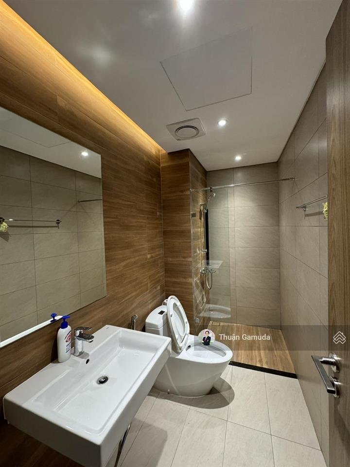 Chỉ 7.15 tỷ căn góc 2pn 2wc hướng đông nam, full nt  căn hộ diamond alnata plus celadon city