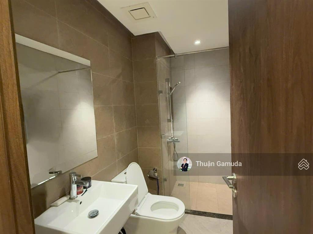 Bán căn 141m2 tầng 9  thiết kế 3pn+1 kho, hướng mát chỉ 10tỷ  diamond brilliant celadon city