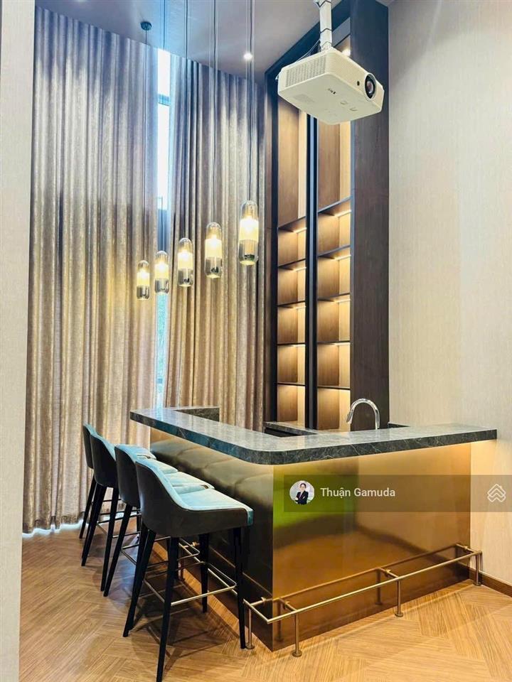 H. đông nam  96m2 2pn+1, trả chậm 3năm giá 8.44tỷ có ô xe hơi  diamond centery, celadon city