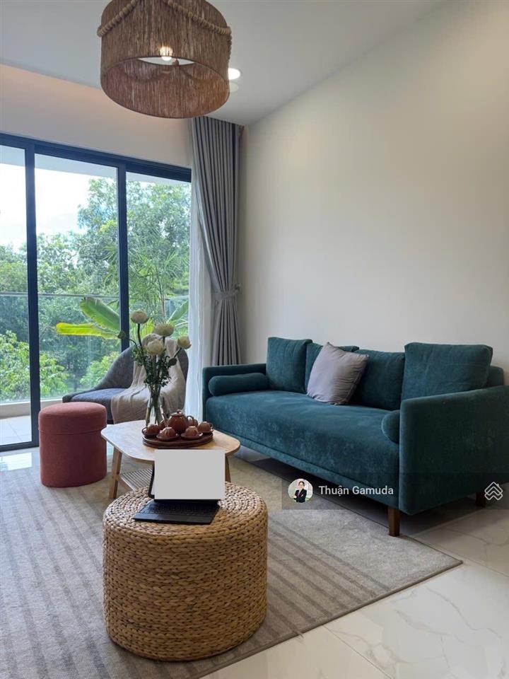 Chỉ 10 tỷ, full nt, căn 3pn3wc view cv 16hecta, diamond centery celadon city.  0933 149 ***