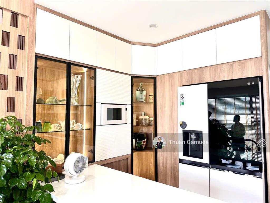 Bán căn góc 2view  128m2  3pn+1 kho, full nt cao cấp diamond brilliant celadon city