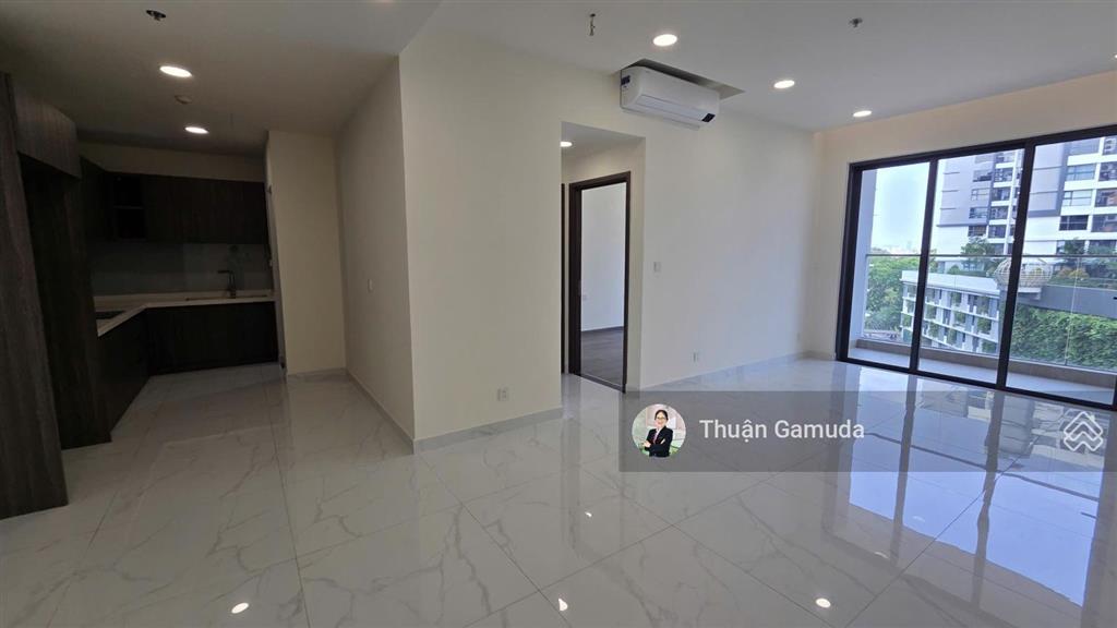 Căn 96m2  2pn+1 giá 7.9tỷ (giá tốt nhất hiện tại), hướng đn, nhận nhà ở ngay  diamond centery