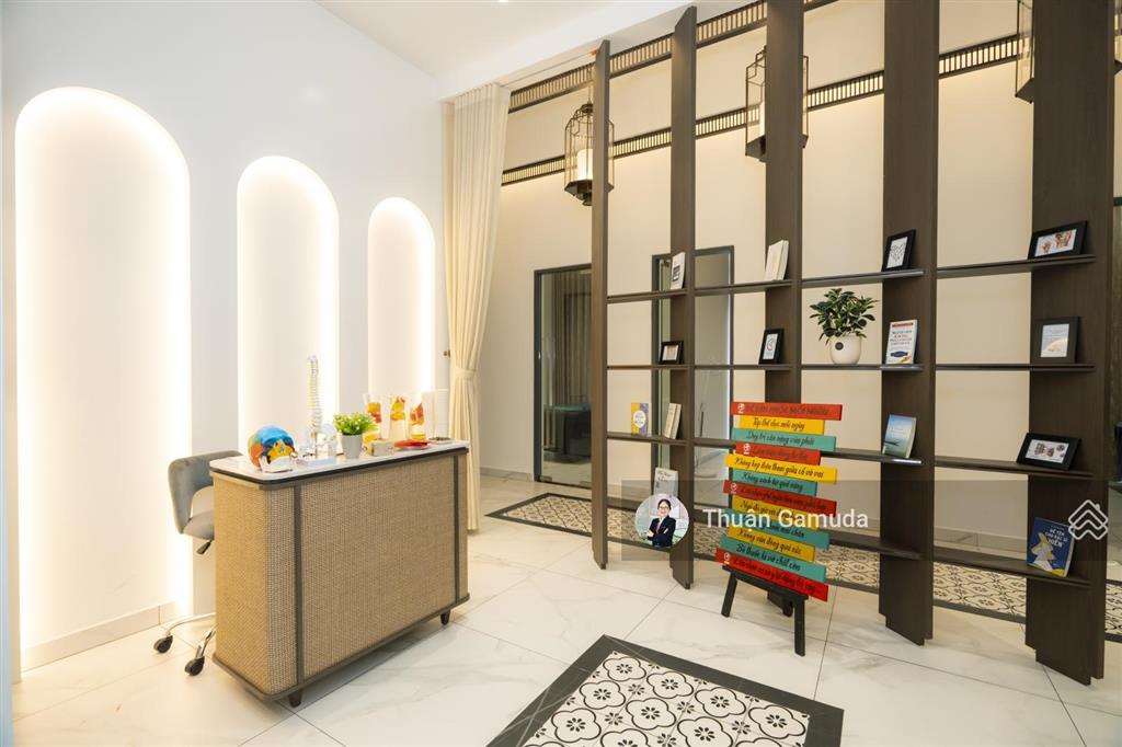 Căn góc 3pn (loại bancol dài), tầng cao view rừng cây xanh giá 10,5 tỷ  diamond centery