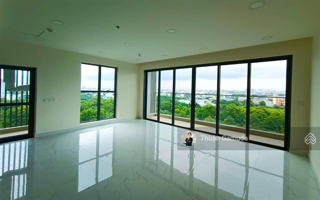 Căn góc 3pn (loại bancol dài), tầng cao view rừng cây xanh giá 10,5 tỷ  diamond centery
