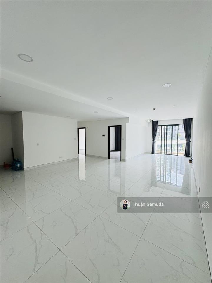 Tầng cao, căn 112m² (2pn+1 decor được 3pn)  nhà mới cđt bàn giao giá 8.5 tỷ  diamond brilliant