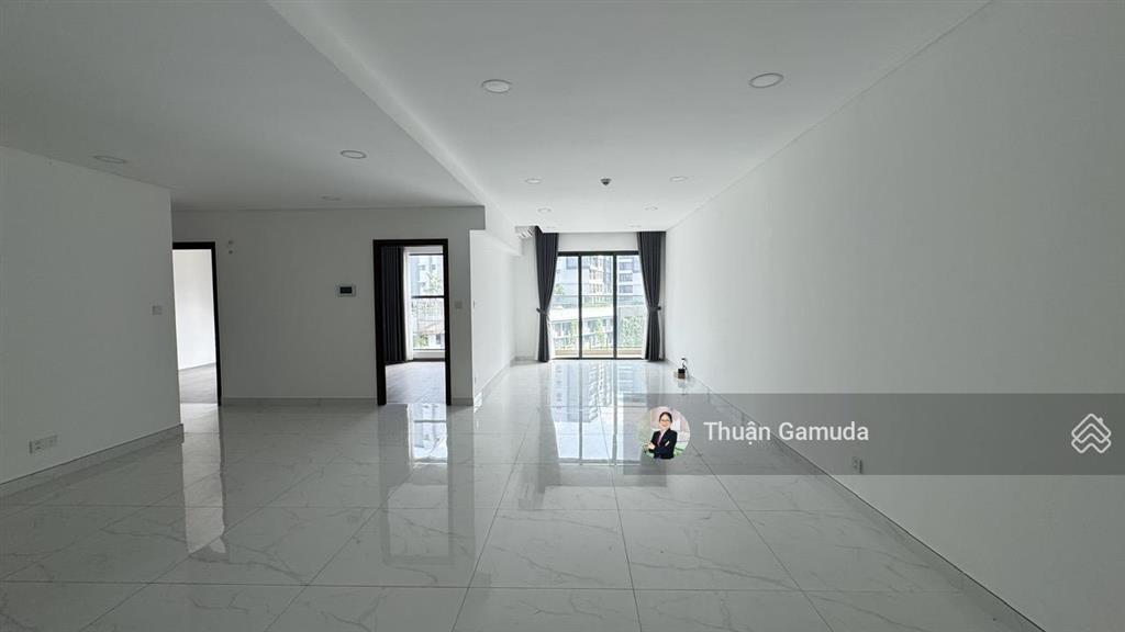 Tầng cao, căn 112m² (2pn+1 decor được 3pn)  nhà mới cđt bàn giao giá 8.5 tỷ  diamond brilliant