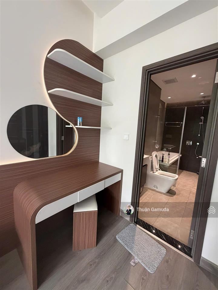 Tầng thấp  view ôm trọn cây xanh 16ha  full nt xịn 3pn 121m2 giá 10,7 tỷ  diamond centery