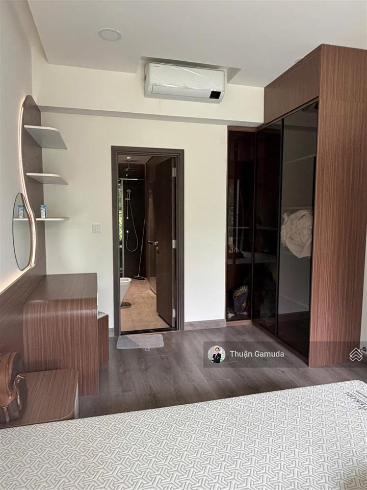 Tầng thấp  view ôm trọn cây xanh 16ha  full nt xịn 3pn 121m2 giá 10,7 tỷ  diamond centery