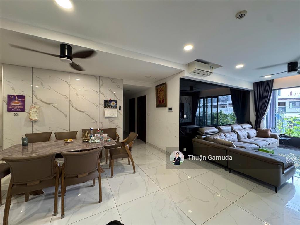 Chính chủ gửi bán căn 4pn 141m2/9,5tỷ nhà mới  diamond brilliant, full nội thất đẹp, hướng mát