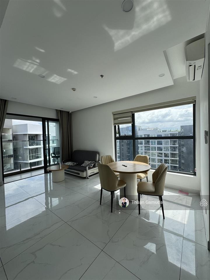 Giá hời diamond alnata plus hiện tại  căn 2pn full nt giá 6.9tỷ có sẵn ô xe hơi