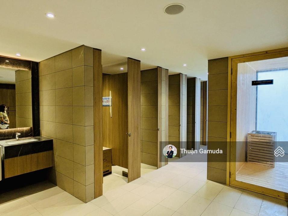 Bán gấp căn 2pn + 1 (96m2) diamond centery, h. đông nam  chỉ 8,2tỷ (còn thương lượng)