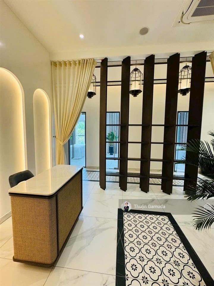 Bán gấp căn 2pn + 1 (96m2) diamond centery, h. đông nam  chỉ 8,2tỷ (còn thương lượng)