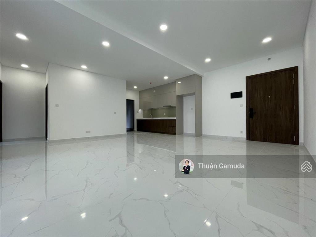 View hồ, vị trí đẹp căn 96m2 2pn 2wc diamond brilliant giá 7.6tỷ nhà mới như cđt bàn giao