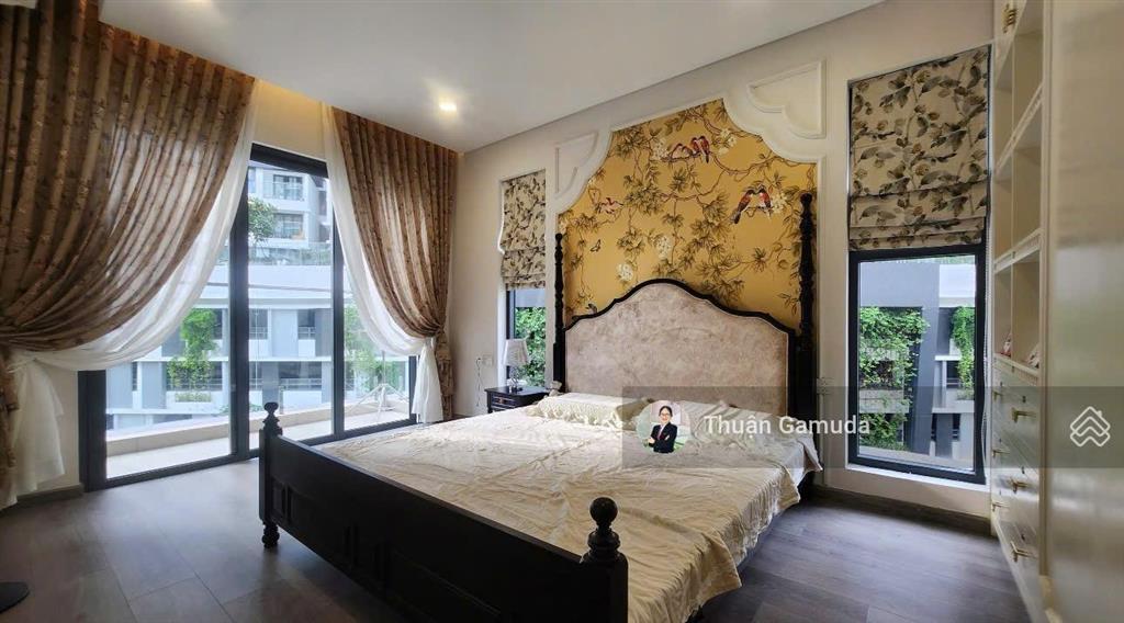 Cho thuê căn 3pn 141m2full nt đẹp (có máy lọc nước ion+máy rửa chén+chỗ đậu xe hơi) celadon city