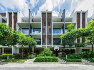 Condovilla the glen zone v9 đẹp nhất 5*19m, 2 sân vườn trước & sau rộng,hướng đn view hồ sinh thái