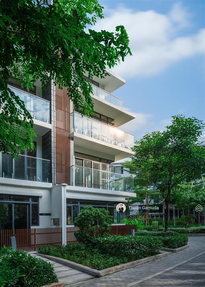 Condovilla the glen  zone v9 đẹp 5*19m, 2 sân vườn trước & sau rộng, hướng đn view hồ sinh thái